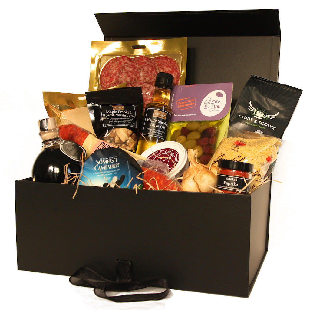Example of a filled large 'create your own' hamper box
